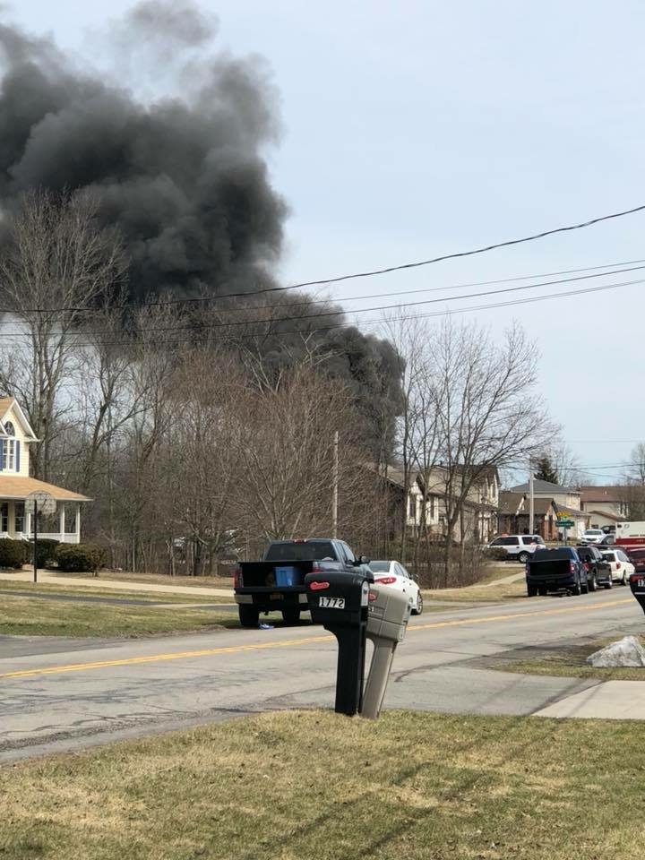 ErieCoBlotter's tweet photo. Grand Island - Photo Sent in from Tamra Bondi of the Structure fire in Grand Island. https://t.co/8VYWWPMF8z