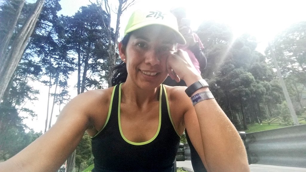 LiliankGonzalez's tweet photo. Entrenamiento en sábado santo con pinta de viacrucis... no siempre nos sentimos en las mejores condiciones pero se pudo terminar la tarea 💪💪 #yocorrocon21k #lilystyle #likeagirl #soycorredora https://t.co/AepB3i975q