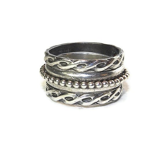 LoveStoneArts's tweet photo. Meditation Rings, Sterling Silver Celtic Fidget Rings, Set of Three Exclusive Spinners R151 https://t.co/soGr1nr7YK #jetteam #opals #gemstones #silverjewelry #SilverFidgetRing https://t.co/vmW1JiqnY5