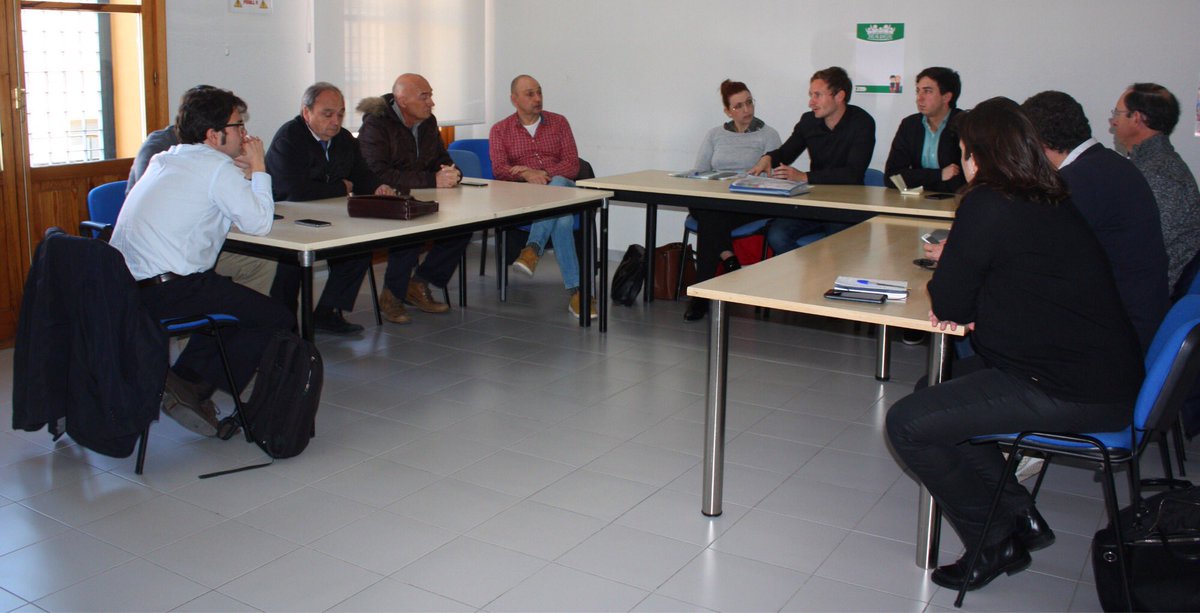 ajalmassora's tweet image. Vuit empresaris valencians d'èxit assessoren els emprenedors de l'Espai Coworking d'#Almassora almassora.es/ca/articulos/v…