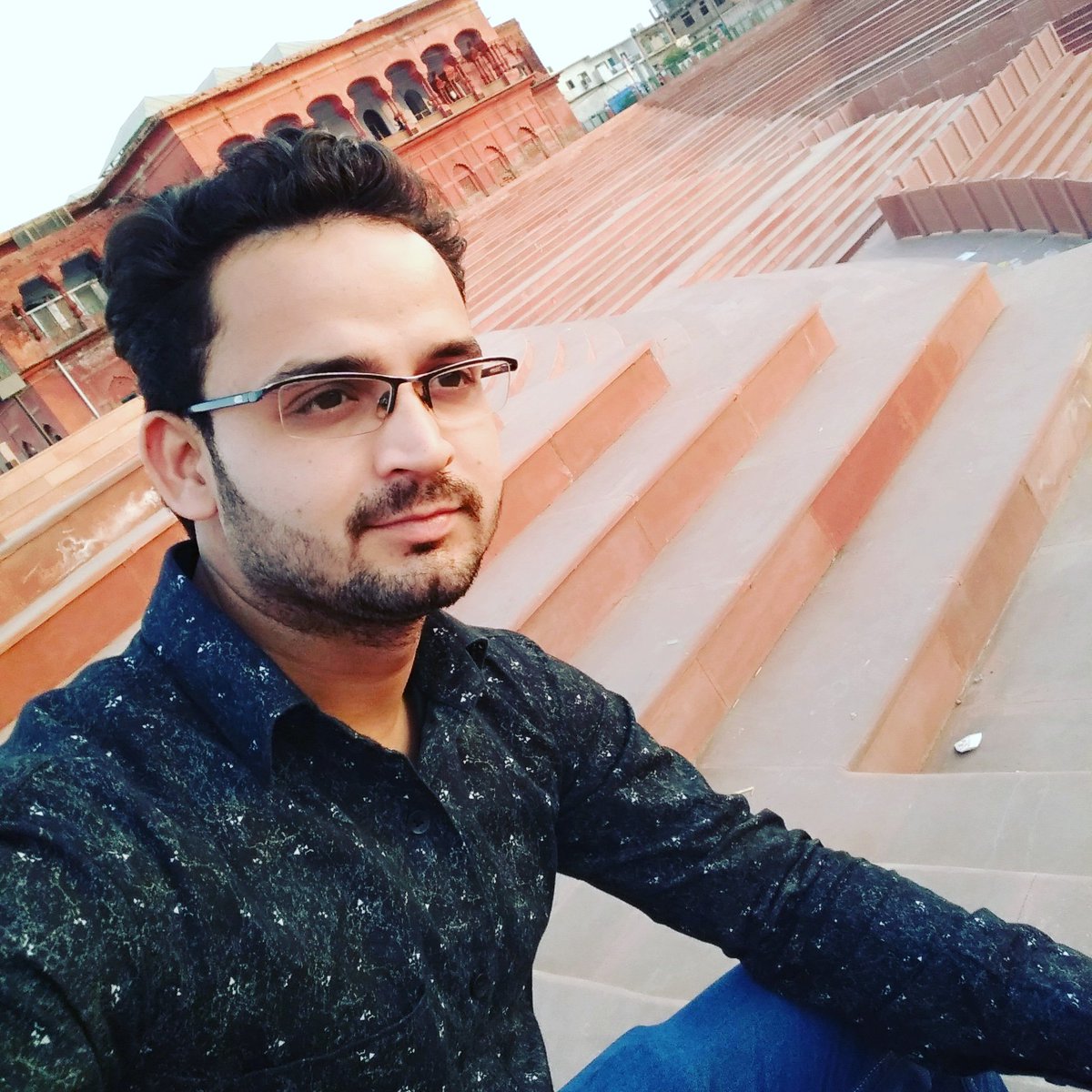Rizwanrockzzz's tweet photo. #ClockTowerLucknow #Trip https://t.co/YsfZiJJ9Gp