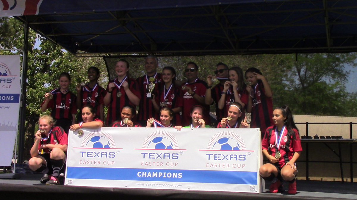 TexasSportsGrp's tweet photo. AC Milan Recagno congrats for winning the final against lady cosmos!
#texaseastercup2018 #soccer #tournament #meyerpark #easterweekend https://t.co/dpZEbhnf56