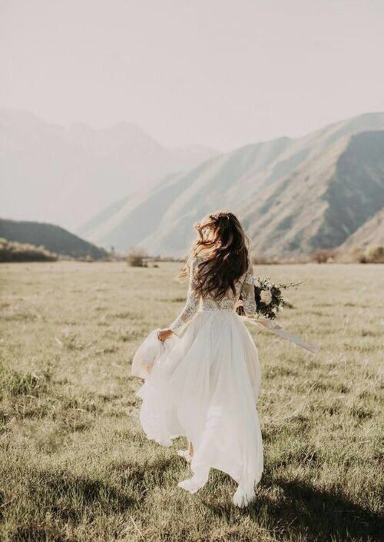 hisxngel's tweet photo. #NMwedding https://t.co/chKnd8mBV3