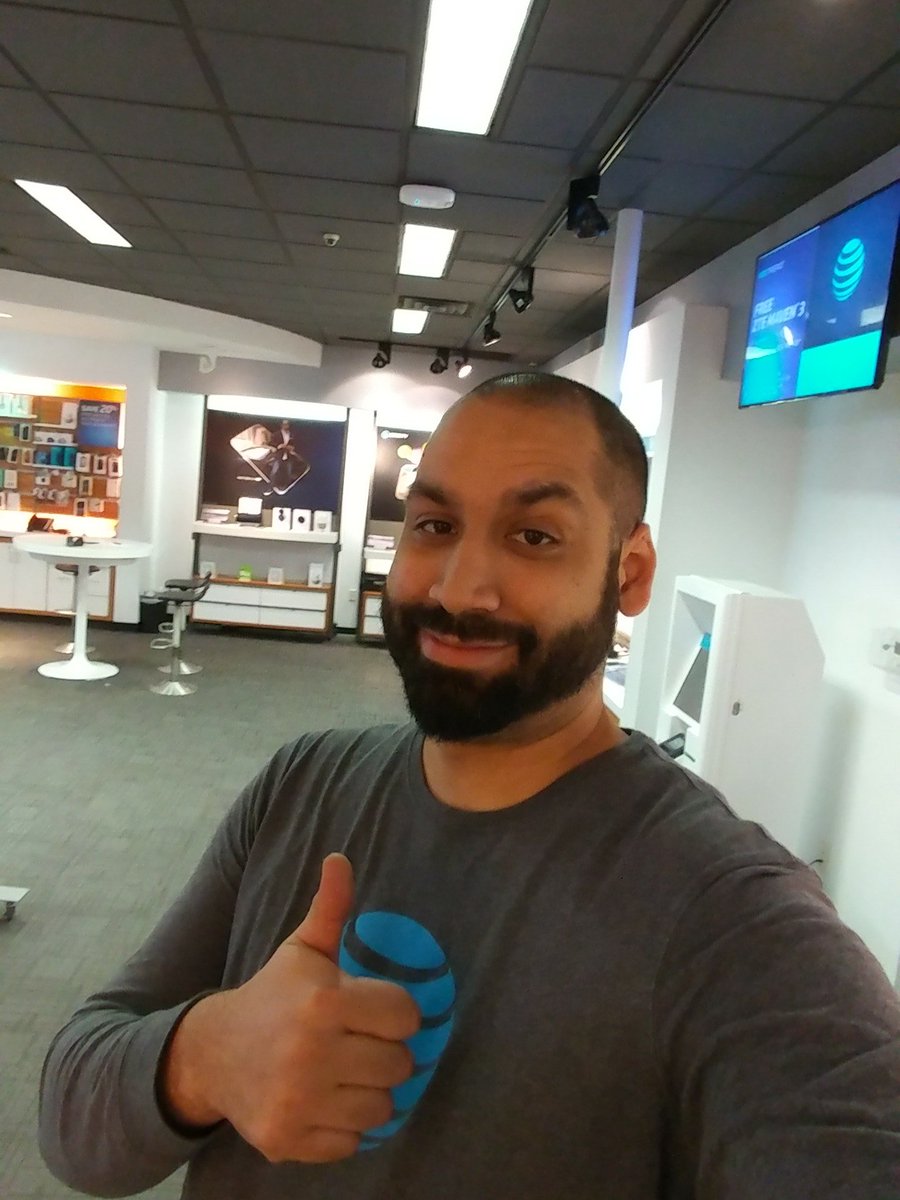 PDM_ATT's tweet photo. After 3 months on the floor today is the end of my last shift as RSC. Next punch in will be as an ASM!!!  #beyondexcited #forwardprogress #ismything @negronm300 @StephenPolis @danrosario82 https://t.co/H9ZpaqTh9G