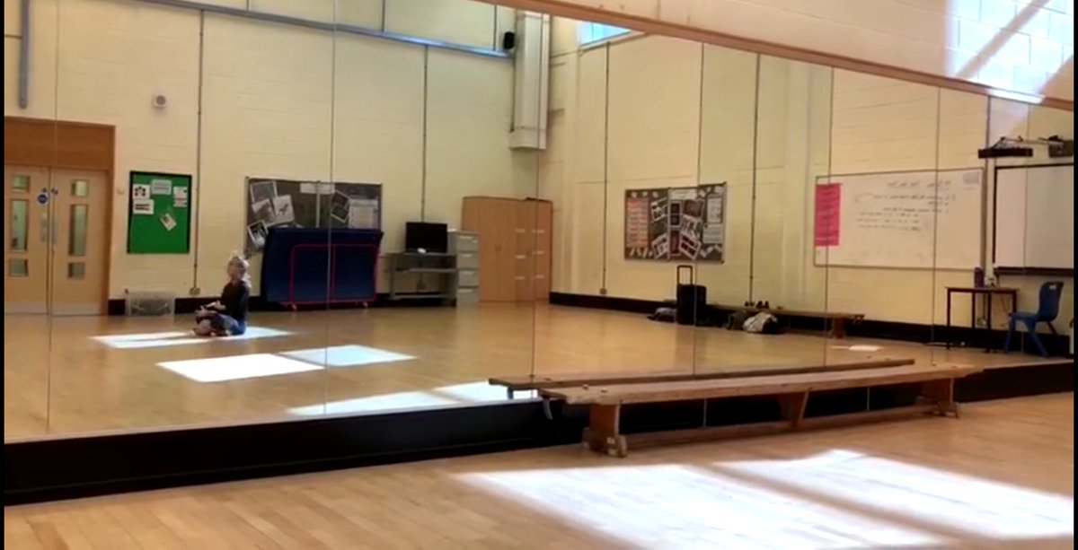 EAnneDance's tweet photo. Studio work inspired by Salvador Dali https://t.co/yUwhLBRKjf