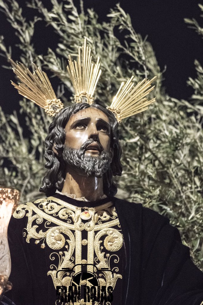 FjRojasCortes's tweet photo. @2hermanasinfo @lasemana @EPNazareno @DHDiarioDigital @SemanaSantaDH @OracionHuertoDH https://t.co/5KsM1siDZB