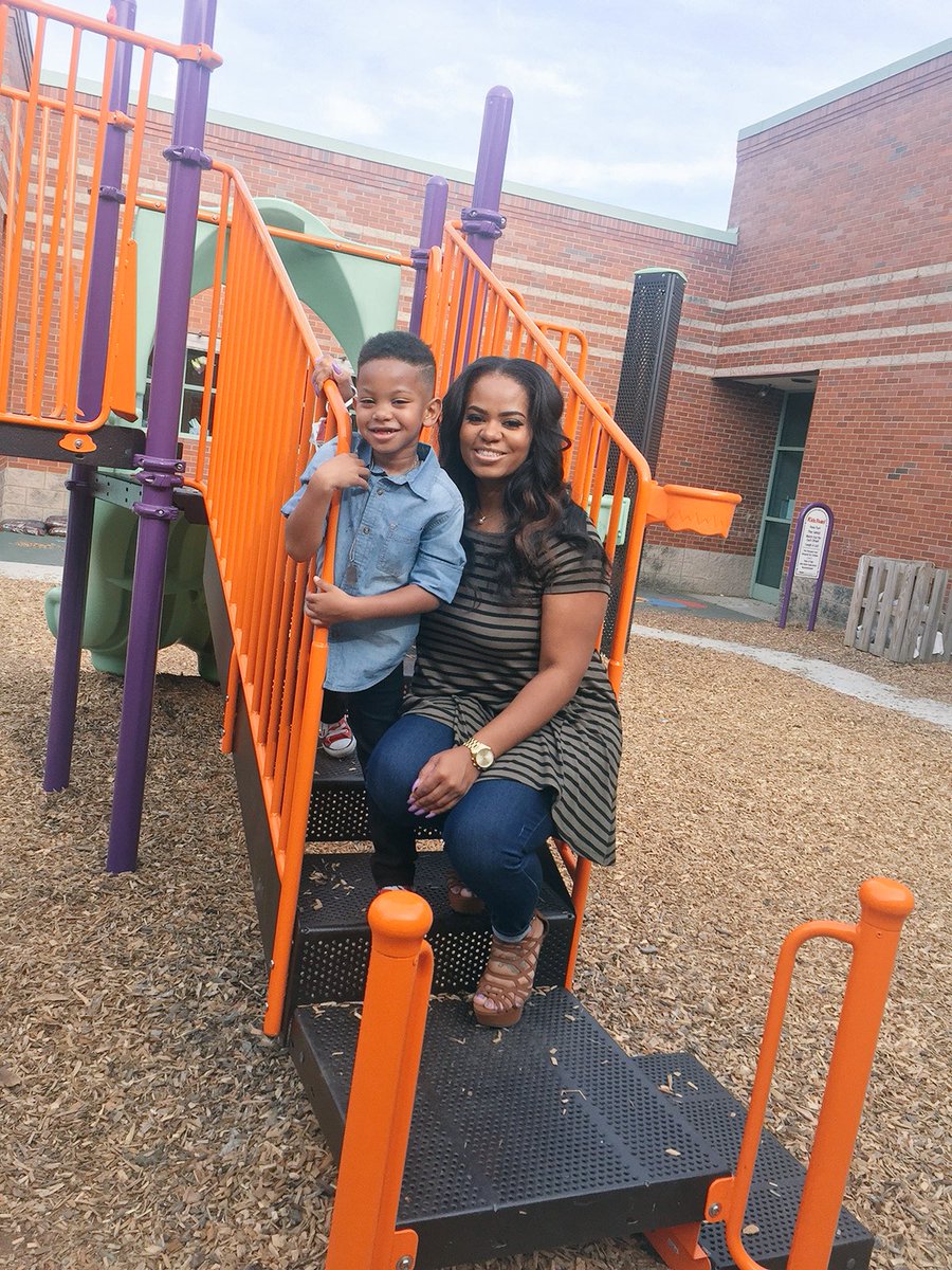 flawl3ssnbrwn's tweet photo. You know i got yo back like chiropract 💙💙💙 #myson6 #AriesBaby https://t.co/n5qY4NpJLi