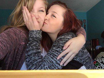 GracieMenke's tweet photo. Happy birthday best friend I love you so much 💕 I can’t wait to spend it with you tonight. Thanks for the endless mems💜@kannkramar love you💕 https://t.co/d5dp3GirzE