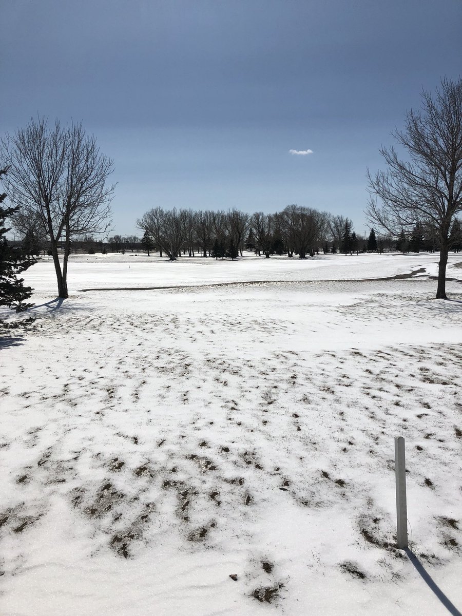 zdansuper's tweet photo. Winter that just won’t stop giving! #wherespring https://t.co/IhaPkOn9jB