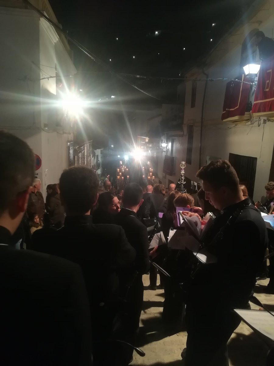 Sale Nuestra Señora de la Soledad con el Himno Nacional en su versión de Germán Álvarez Beigbeder y su marcha "Nuestra Señora de la Soledad" de <a href="/pedrotrebu/">Pedro M. Bustillos</a> <a href="/LosNegrosetenil/">Los Negros</a>