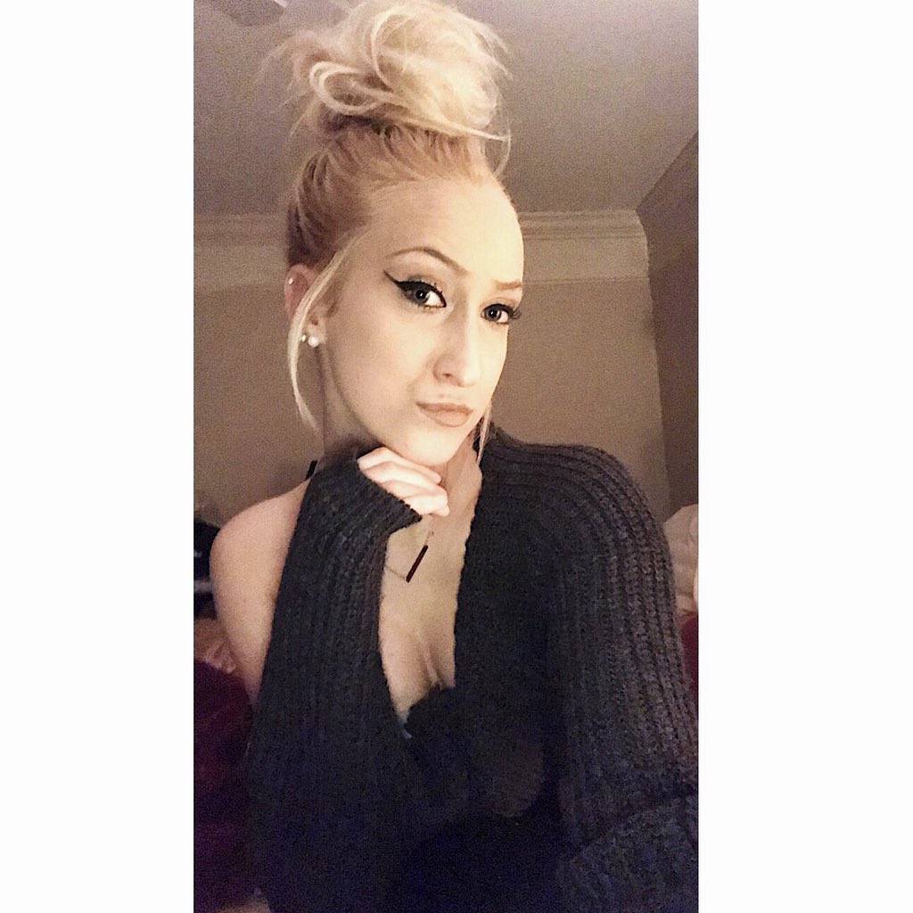 Lindseylinds_'s tweet photo. https://t.co/iakDvOHCc4