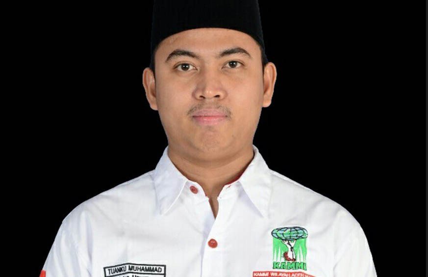 sinarpembaruan's tweet photo. Ketua KAMMI Aceh: Pelaku Homo Seksual Harus Diusir dari Aceh https://t.co/ezZt6bhnId https://t.co/HlRfgSDV3E
