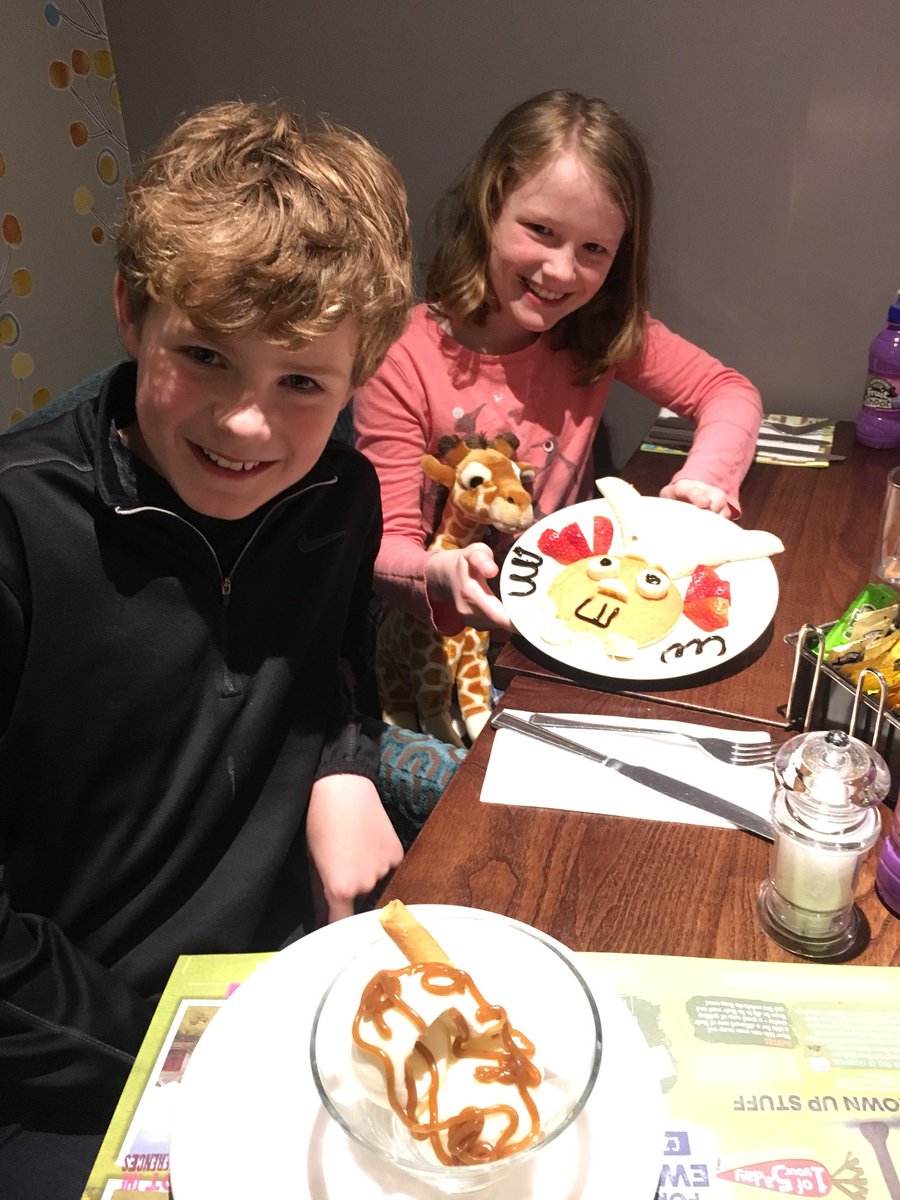 Our little guest were really happy with their Easter desserts 🍮 #PIEasterWOW @lozza710 <a href="/Michael92894312/">Michael Paris</a> @HomeisNHC <a href="/PIstalbanscity/">PI St Albans City</a> <a href="/SDEBDD/">simon ewins</a>
