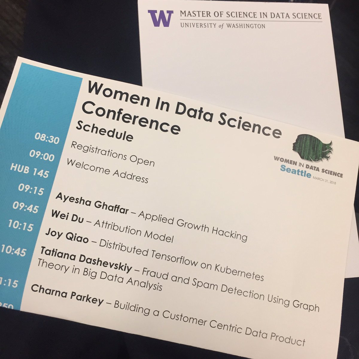 luluchunwu's tweet photo. Great day for #WiDSSeattle! https://t.co/4z9wqRUdKC
