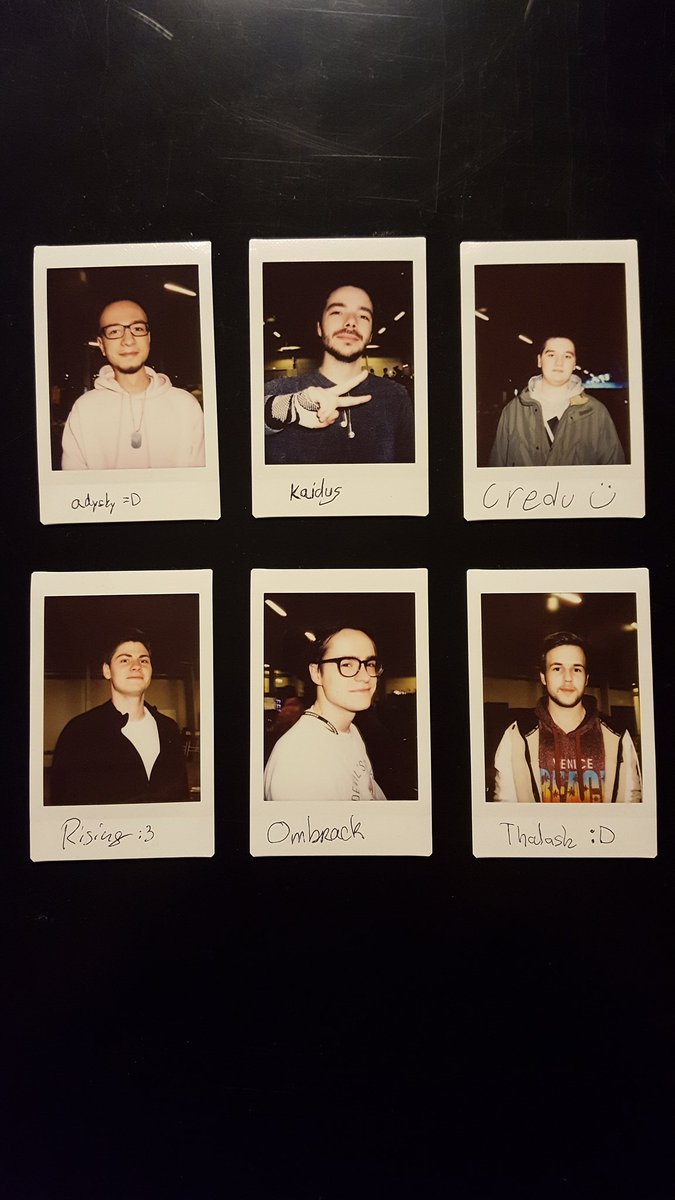 Se7enTF2's tweet image. Follow and retweet for the chance to win this set of signed photos of Ascenchiladas from Copenhagen Games 2018! #CGTF2