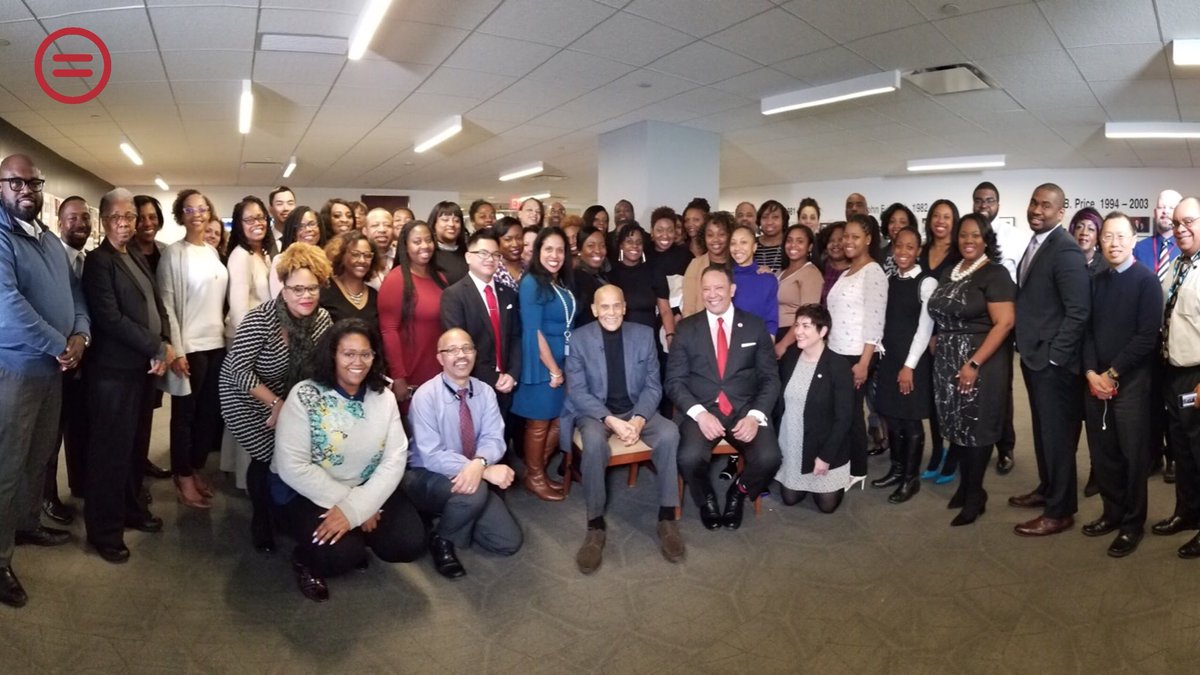 NatUrbanLeague's tweet photo. Did #MLK fear for his life? 

@MARCMORIAL asks this + more questions to his son @OfficialMLK3; civil rights icon #HarryBelafonte + friend #SybilMorial as we near the 50th anniversary of #King’s assassination.

Tune in tomorrow on @CBSSunday 👀: https://t.co/MtXbyDIrVa #MLK50 https://t.co/cFQ5Ee2TaS