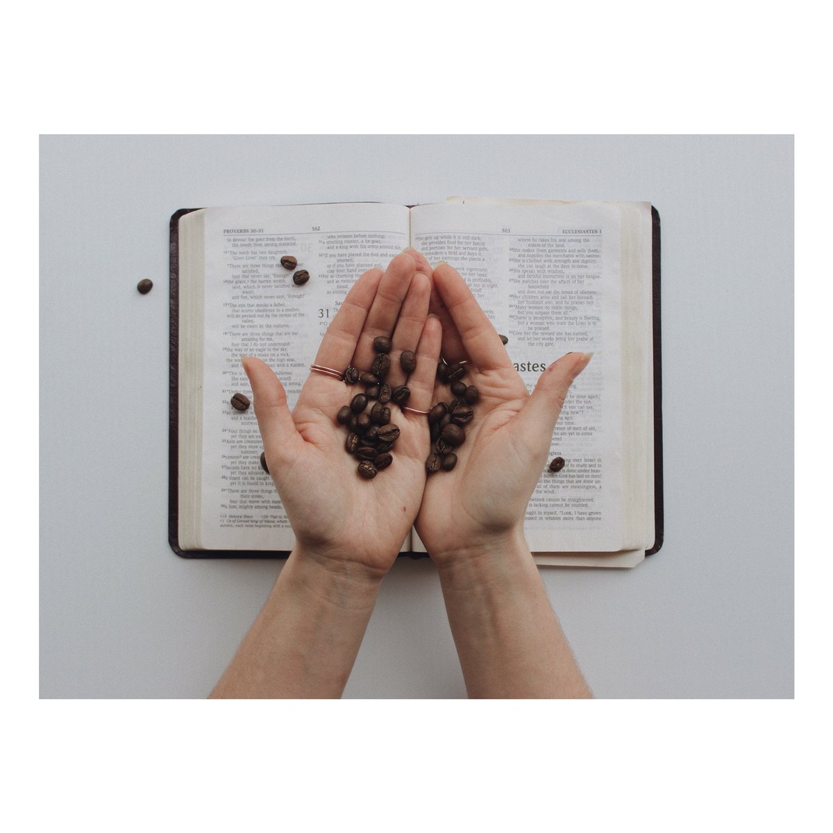 A reminder to you guys that we will be closed on Easter Sunday, but we would love to see you at the Sunrise Service 7-8am at the Downtown River Pavilion. 🙌🏼 •
•
•
•
•
#nexuscoffee #creativefuel #coffee #coffeeshop #easter #happyeaster #downtownlr #lr #littlerock #arkansas