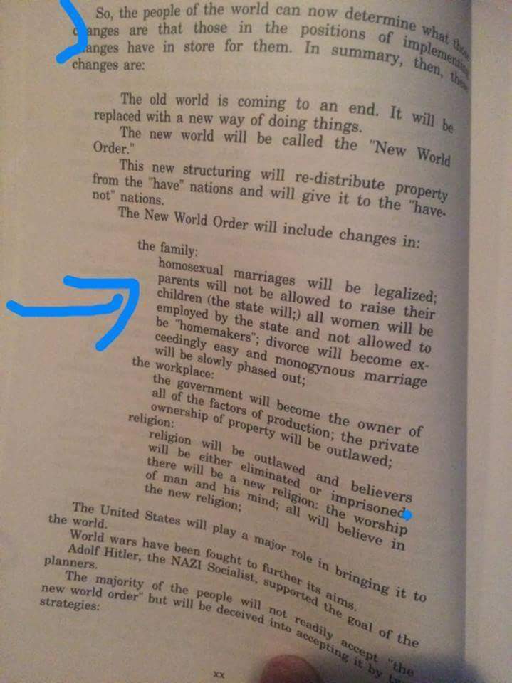 YoanaVega10's tweet photo. Their #OLDWORLDORDER 
It has always been #ONEWORLDRELIGION 
#ONEWORLDFINANCIALSYSTEM 
#ONEWORLDMILITARY https://t.co/CTrpOlbm96