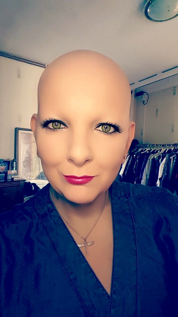 RuthJones75's tweet photo. #Cancer #nohairdintcare #kickcancersbutt #cancerfighter #hardboiledegg #HappyEaster https://t.co/HhJnXwVLa3