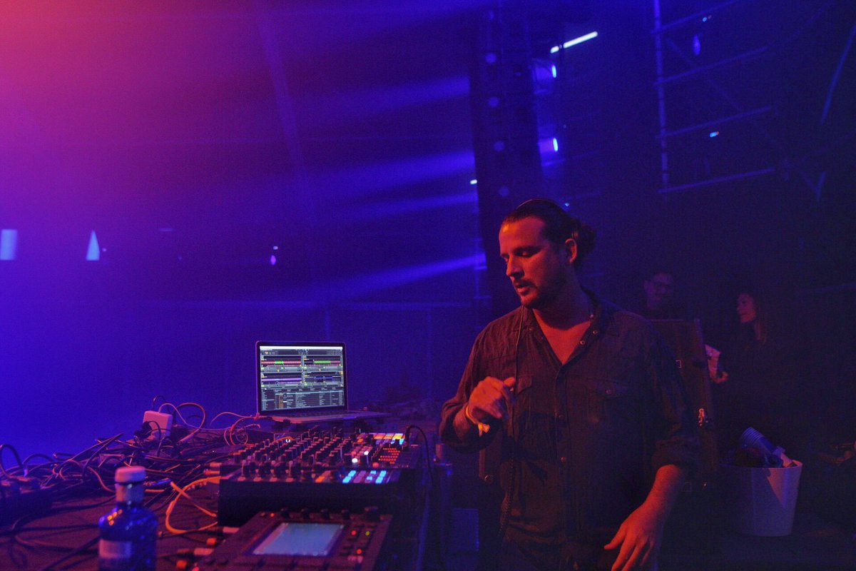 El #RebootStage se rinde ante la Magia 💫💫 de <a href="/lucianocadenza/">Luciano</a>