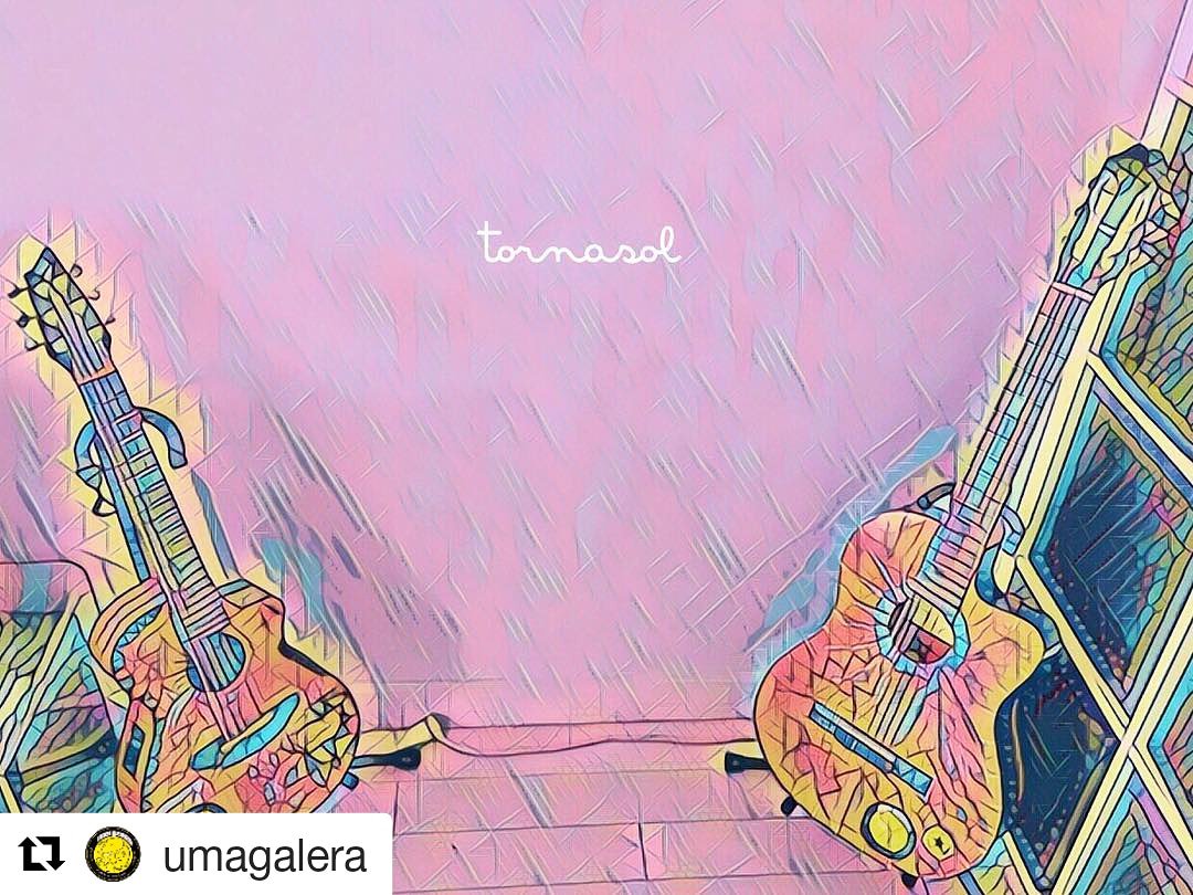 305Brews's tweet photo. Tonight! Jam with us @umagalera will be providing the music 🎸🎶!! $4 beer cans 🍺 all night, &amp; some new food specials! #drinklocal #drinkcraft #umagalera #livemusic #midtownmiami #saturdaynight https://t.co/SICnl9FMVe