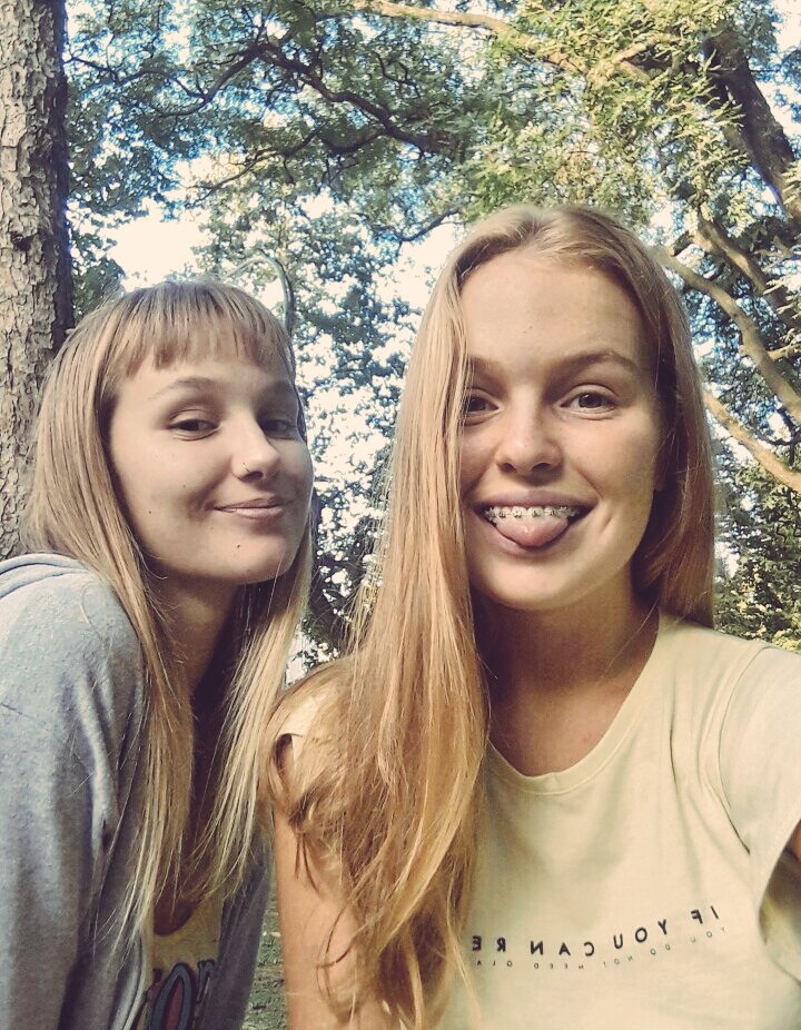 CatalpaHH's tweet photo. Con mi hermanita la dotora 💜 https://t.co/ffSRBlc8VN