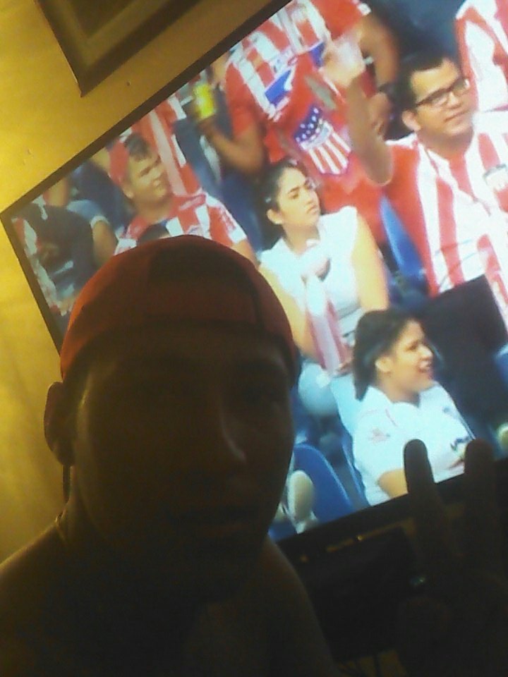 Brayansmith1227's tweet photo. #LALIGAxWIN 
Hoy lo ganamos https://t.co/mjdLpFjY5l