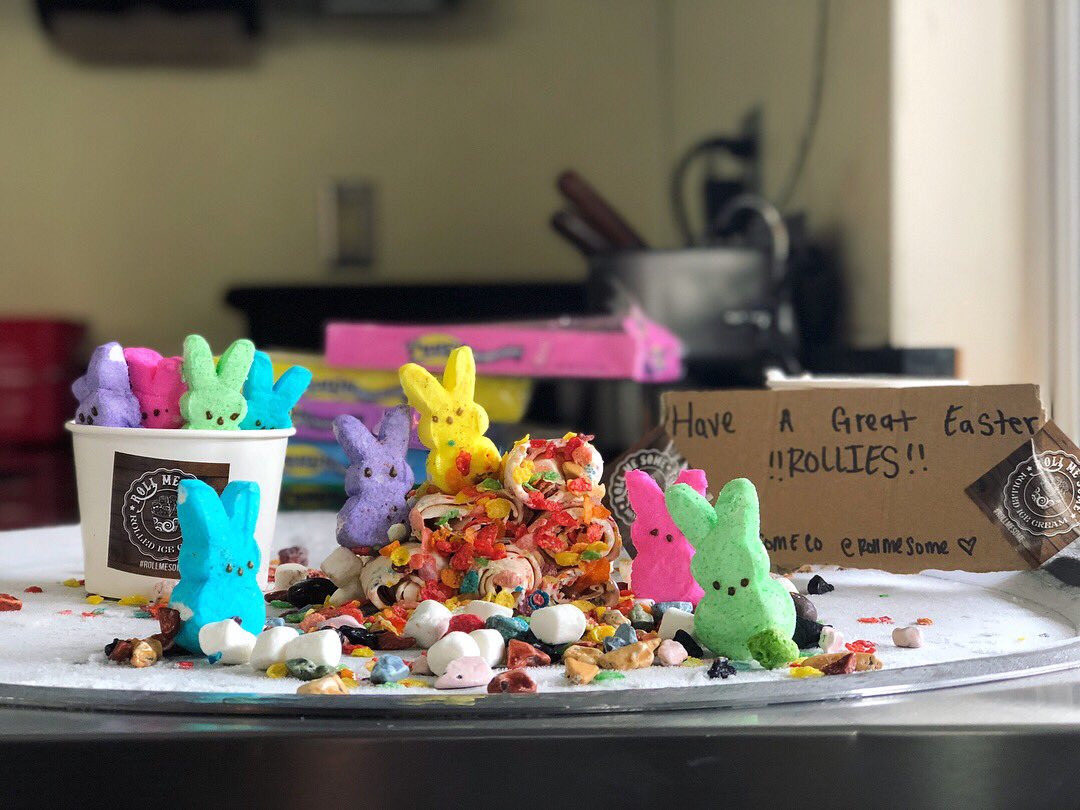 RollMeSomeCo's tweet photo. ‼️ We are open today from 11:00am-8:30pm tonight ‼️ come join us for an expierence you won’t find anywhere else!! Easter 🐰🐥 is approaching quick and we have a surprise up our sleeves for all you Rollie’s 💓 stay tuned tomorrow for more tweets -xoxo Rollista ✨ https://t.co/onUX90PEYb