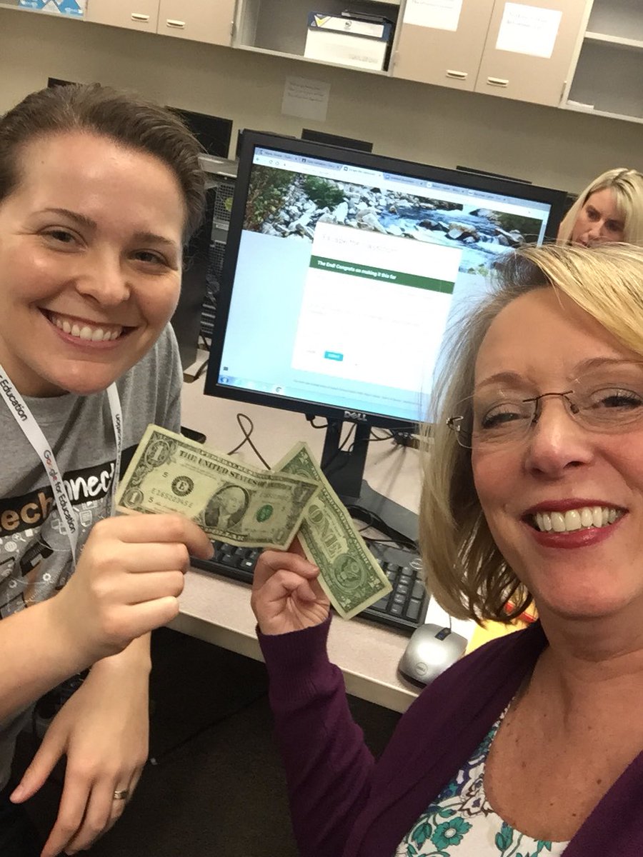 MicheleRock3's tweet photo. We Escaped the classroom. Great session, Thomas Olson. #techconnect3 https://t.co/2pFH999JRL