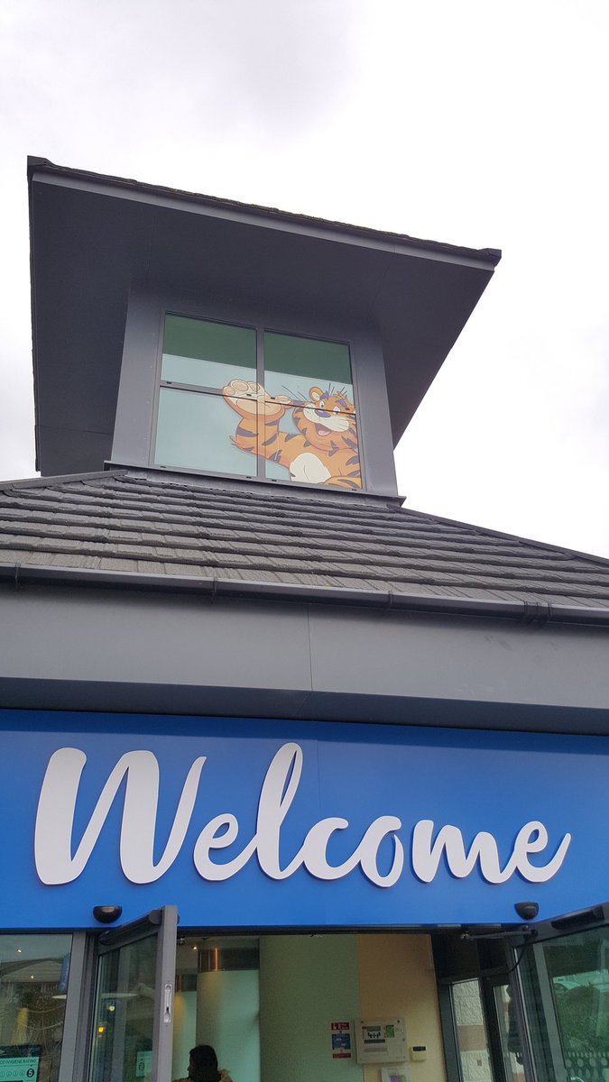 The_Sundaes's tweet photo. Thank you so much to the wonderful staff @haven #Littlesea
Especially Rachel and her team who went above and beyond to look after us today. We are so grateful and we hope to see you again soon. #thesundaes #sundaestyle #havenholidays #alltogethernow https://t.co/wK8xDznK8N