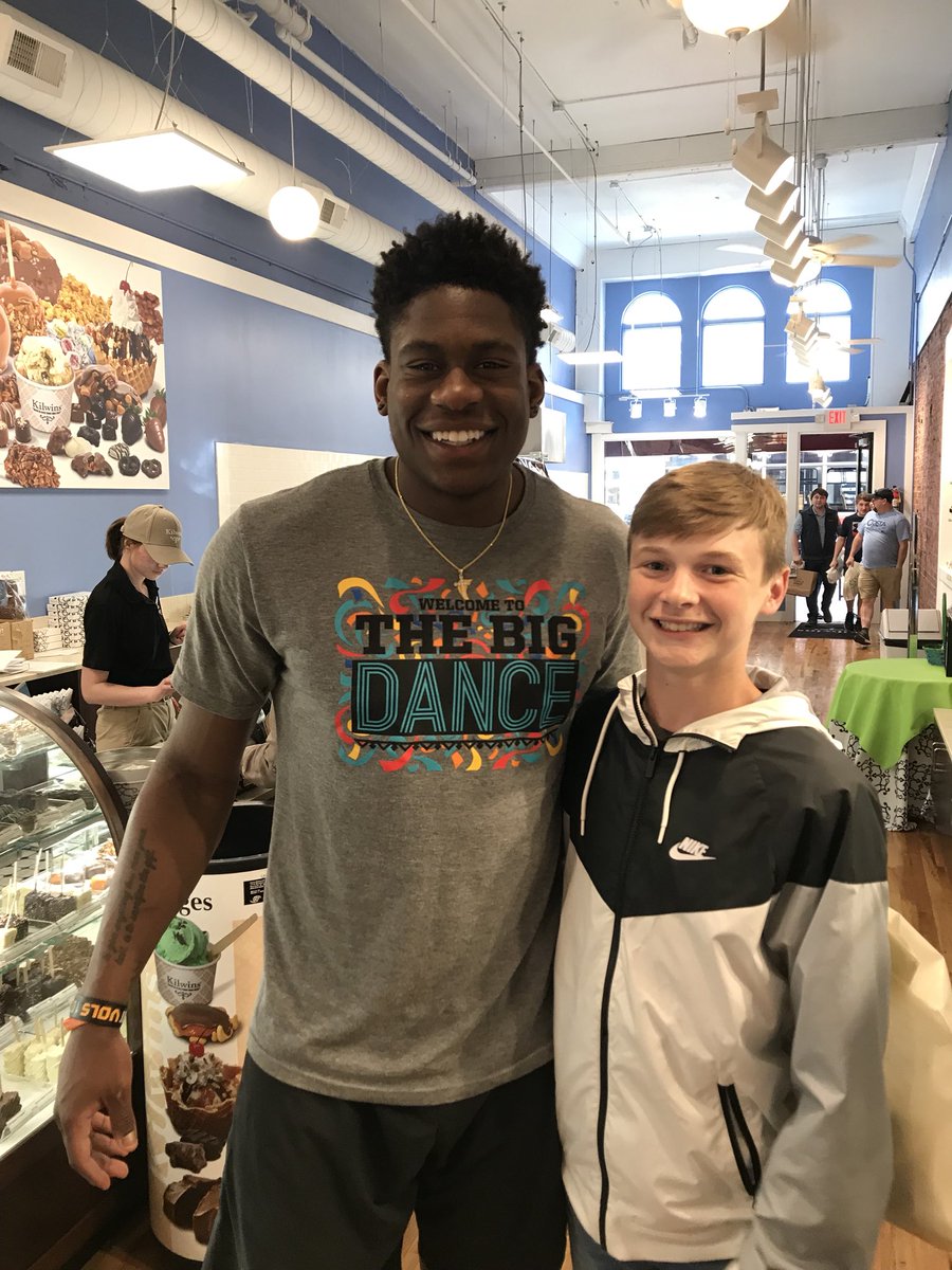 ShorBlu's tweet photo. Go Vols!!!! https://t.co/pYxGA7lb91