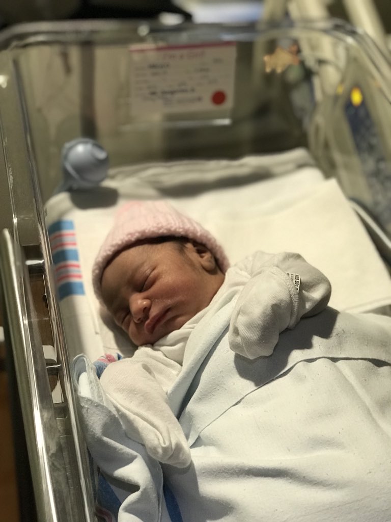 Jxmageo's tweet photo. On this day March 31 , 2018 at 4:33am  our bundle of joy Grace Epenesa-Palepa Mageo was brought into this world ! I’m so in love and happy birthday to my wife as well what a day ❤️😘😍💍 https://t.co/oCJ6ZBdiqg