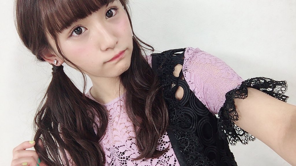 浅川梨奈