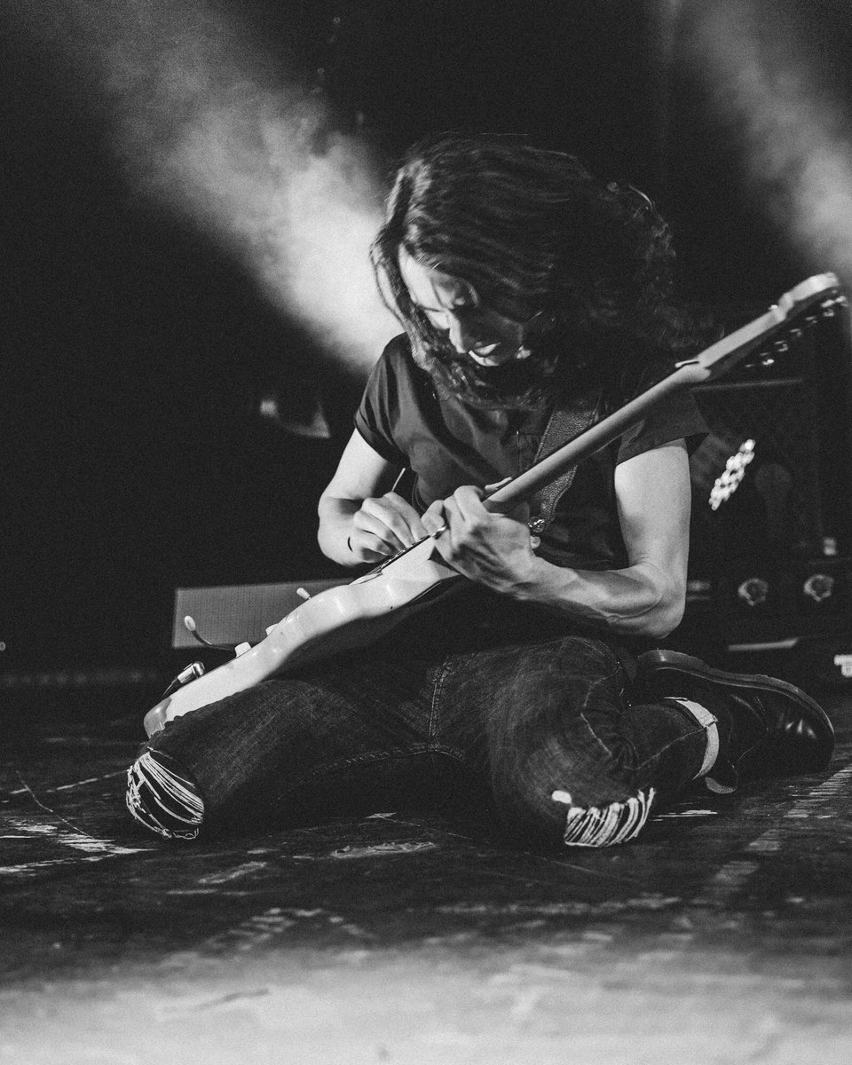 ChelsPineda's tweet photo. Dashboard Confessional (@dashboardmusic) || Brooklyn Steel, BK || Mar. 29, ‘18 https://t.co/CZoYVGhoCj