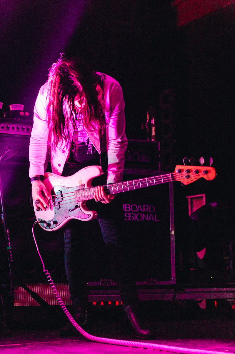 ChelsPineda's tweet photo. Dashboard Confessional (@dashboardmusic) part 2 || Brooklyn Steel, BK || Mar. 29, ‘18 https://t.co/3PsRRYKkIP