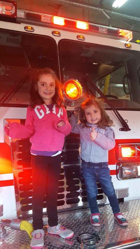 PanagopoulosFam's tweet photo. Visiting our uncle at the fire station today! @MissBin103 https://t.co/b25cIIHVMK