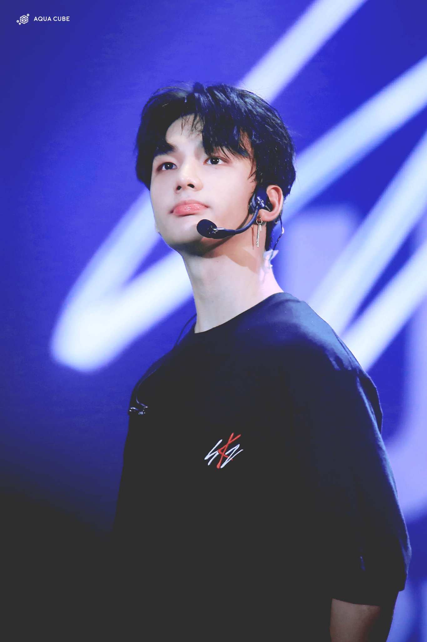 hwang hyunjin ph on twitter hq 180325 skz debut hwang hyunjin ph on twitter hq 180325 skz debut
