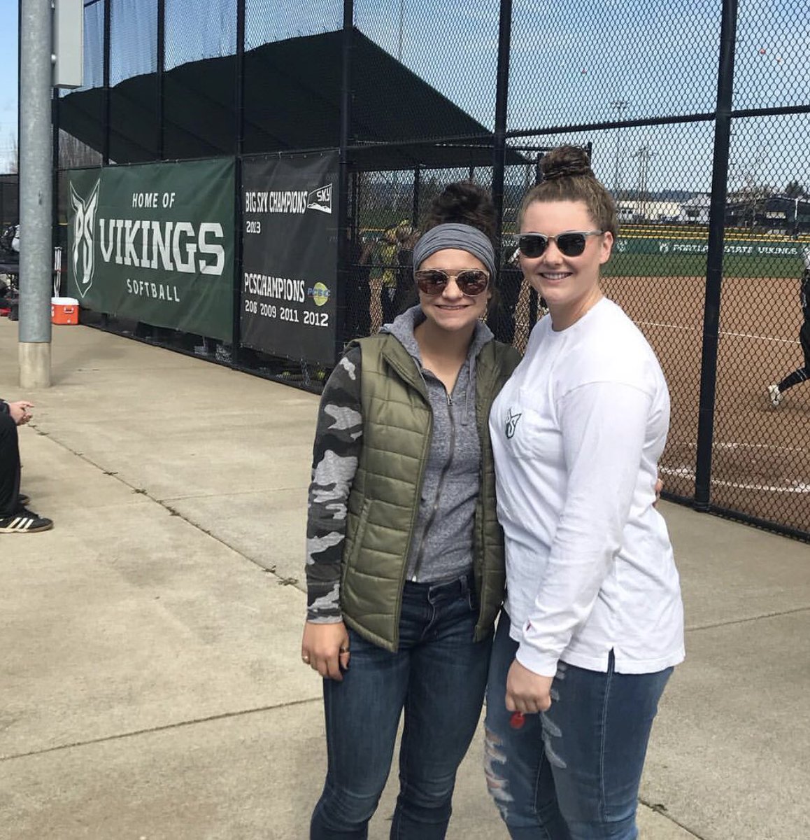 japalopez11's tweet image. Went to watch @psuviksSB  take the win today and ran in to a couple Bullets! (Liv not pictured😉)  #nwbullets