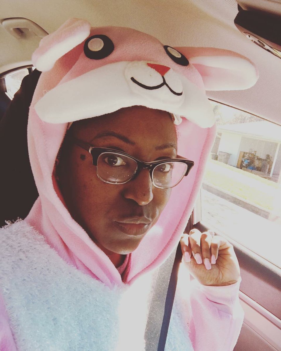 AKALIO1908's tweet photo. Alpha Kappa Alpha Lambda Iota Omega would like to thank you for joining us today at Fair Street International Academy for our Easter Egg Hunt. Special thank you to our mocha bunny, Soror Netta! A great time was had by all. #AKA1908 #AKALIO1908 #SARegion https://t.co/lI4CAW0a44