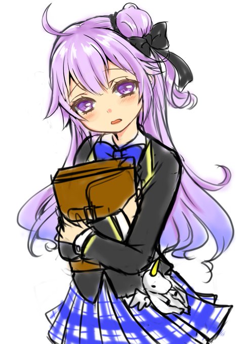 生存報告をかねて制服着せ替え欲しかったユニコーンちゃん!
#アズールレーン 