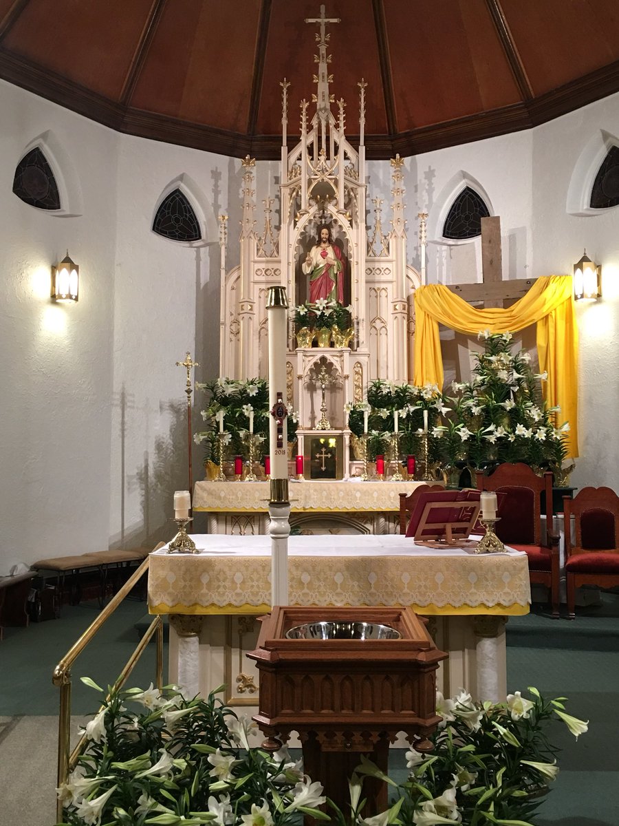 FatherLemieux's tweet photo. Part of my Easter message: “...the empty tomb is the gateway to a deeper commitment of trust in the Lord”. Do we have faith &amp; trust when it’s hard to find Jesus? @vocationsTO #EasterTweet https://t.co/5D2wKzsJti