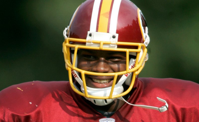 Wishing a happy 35th birthday on this Sunday to the late Sean Taylor. 