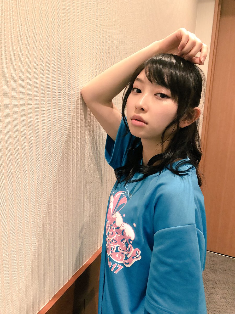 sendenbu_staff's tweet photo. あれっ！かなみの様子が...
#とき宣 #ときめき宣伝部 #ときおとめ 
#スターダスト #12時から大崎ゲートシティでミニライブです #エイプリルフール https://t.co/FPzKEW7L0m