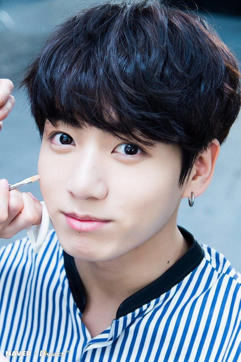 グク사랑해요 グクは今のぱっちり二重も可愛いけど 奥二重 一重 もすんごく可愛い グク Bts グク사랑해요 グクは今のぱっちり二重も可愛いけど 奥二重 一重 もすんごく可愛い グク Bts