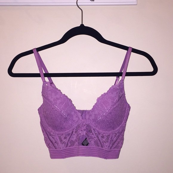 TheRealBadTimes's tweet photo. So good I had to share! Check out all the items I'm loving on @Poshmarkapp #poshmark #fashion #style #shopmycloset #victoriassecret #revlon: https://t.co/K35UYUA4Mr https://t.co/KYhWS5lDPq