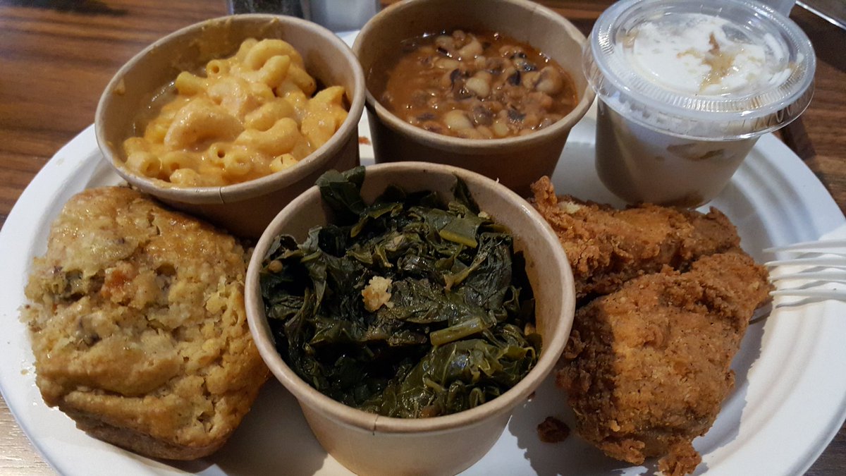 wow <a href="/SweetArtSTL/">SweetArt Bakeshop</a>