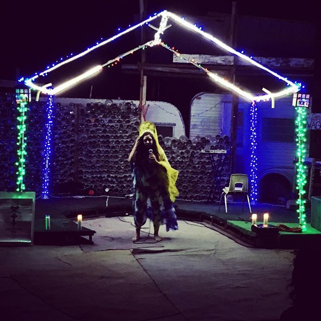 The inaugural performance on the new Charles S Russell Memorial Stage. Welcoming the Mortin Salt Children’s Religious Revival at Art Slam 2018. #chasterus #mscrr #artslam #eastjesus #nothingeverhappens #mortonsaltchildrensreligiousrevival ift.tt/2J76hG5