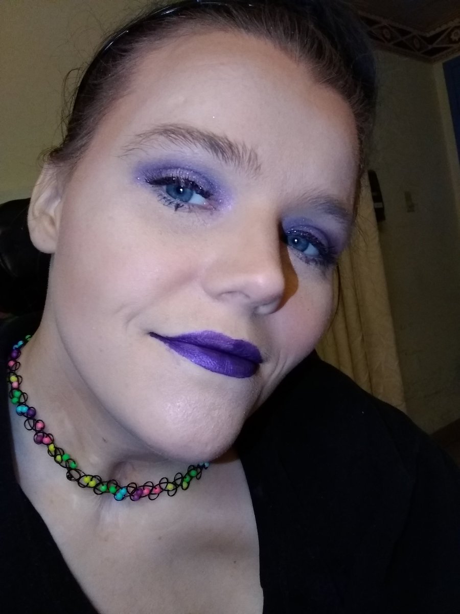 dannithegreat88's tweet photo. Poi-ple! ๐ #makeup #selfie #makeupselfie #makeupselfies #purple #vegan #veganbeauty #veganmakeup #motd #motd๐ #fotd https://t.co/Zi5akLnSpS