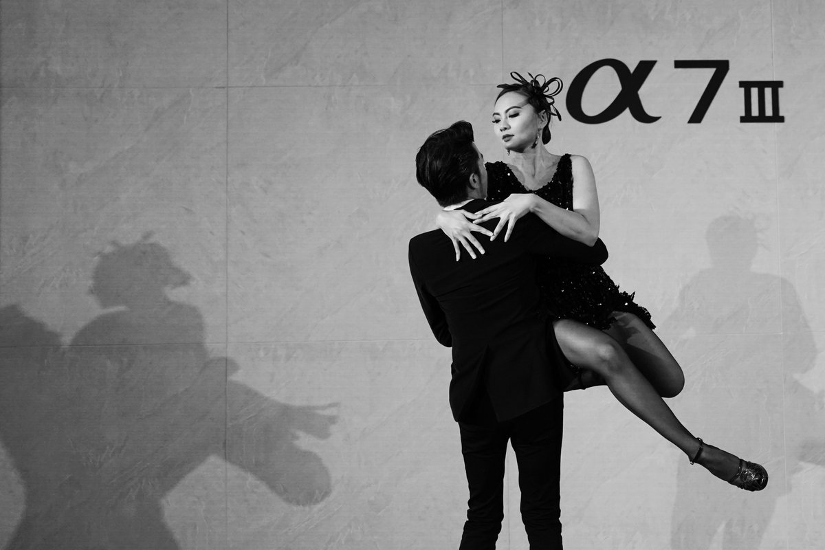 SonyIndonesia's tweet photo. Fashion show, tango, breakdance and gymnastic ribbon performances during the α7III Touch & Try ���
All photos captured with #α7iii
Full-Frame. Mirrorless. #EverythingYouNeed.
#GoMirrorlessFF #sonyalpha_id #sonyindonesia https://t.co/qJ4UWkGQB8
