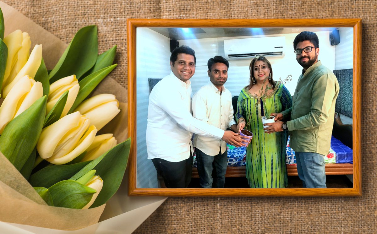electiontrackrs's tweet photo. Thank you so much for Supporting #ElectionTrackers #RakshithaPrem #Actress #VotingAwareness #India #Karnataka #AssemblyElections2018  #12052018 #May12th2018 #Democracy2.0  #ProudVoter  #VoteMaadi #Yugasys https://t.co/lLlv4y5j9y